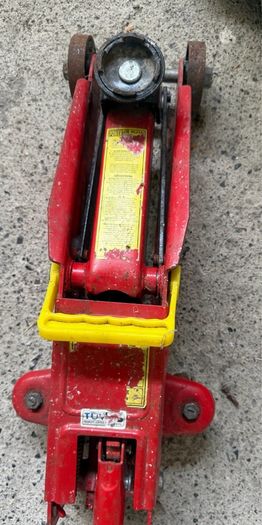 2 Tonne Car Jack & Pole