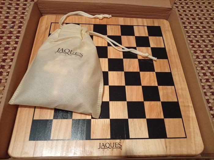 Chess set Jacques of London with bag and box