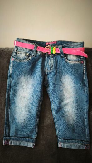 3/4 girls jeans brand new. For resellers 17 pairs