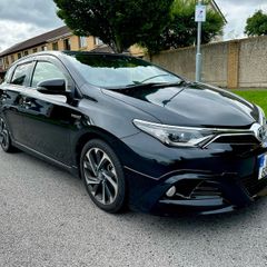 2017 Toyota Auris - Hybrid G Package