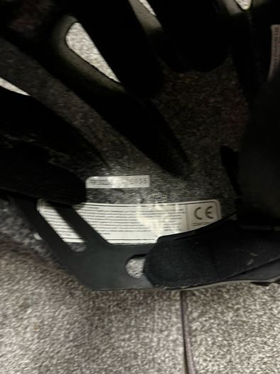 Bicycle helmet