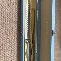 Newbridge 2 piece carving set