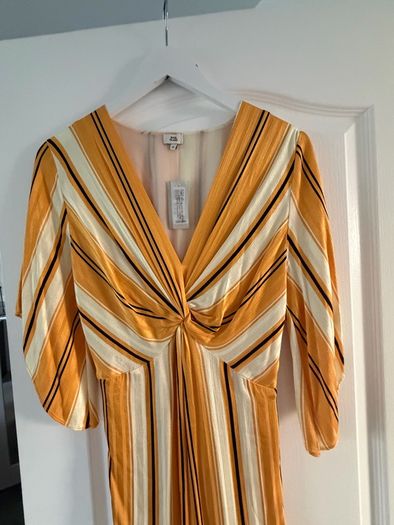 River Island bnwt dress size 10