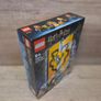 LEGO 76412 Hufflepuff House Coat of Arms Image 3