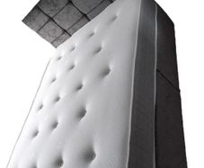 New Stylish SINGLE ,Double, King And Superking Sizes Divan Beds Instock. Tufted Memory Foam Mattresses And Optional Drawers Available