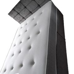 New Stylish SINGLE ,Double, King And Superking Sizes Divan Beds Instock. Tufted Memory Foam Mattresses And Optional Drawers Available