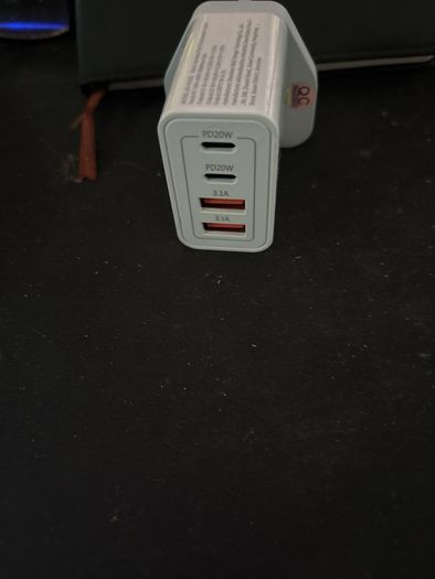 fast charging two c type and to usb ports