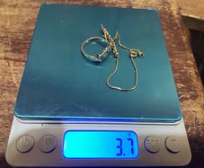9ct Gold selling as scrap