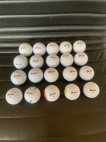 (20) Srixon Distance golf balls