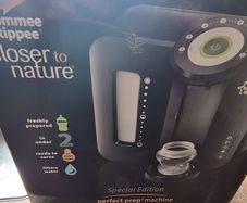 bottle maker