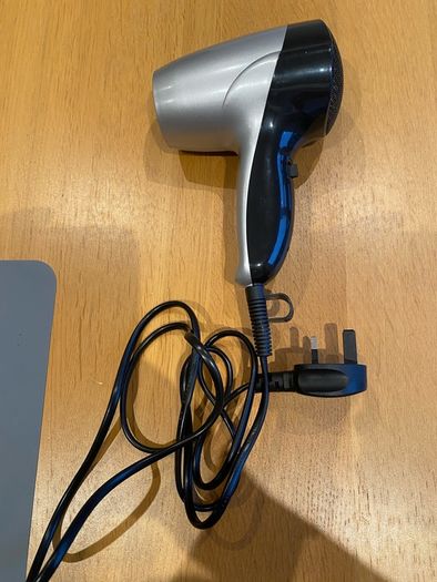 Hair dryer