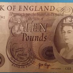 GB Ten pounds note