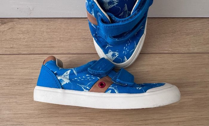Toddler shoes