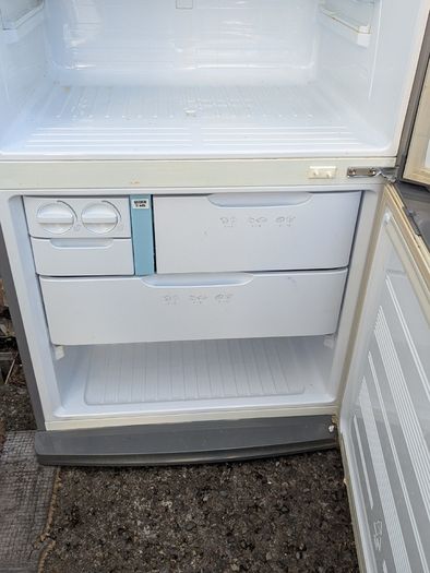 Fridge