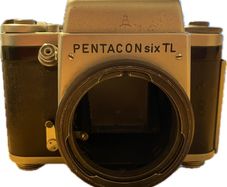 Pentacon Six camera