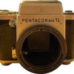 Pentacon Six camera