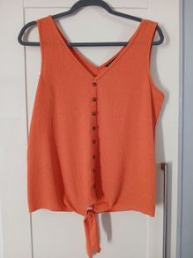 Orange top