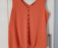 Orange top