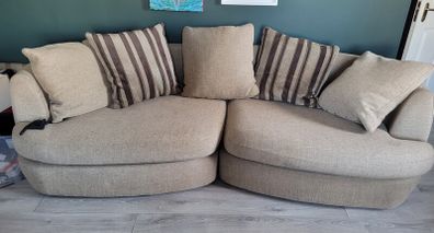 2 x 4 seater couch (sofa)