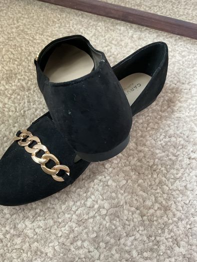 Brand new size 40 black suede shoes with gold chain detail carvela