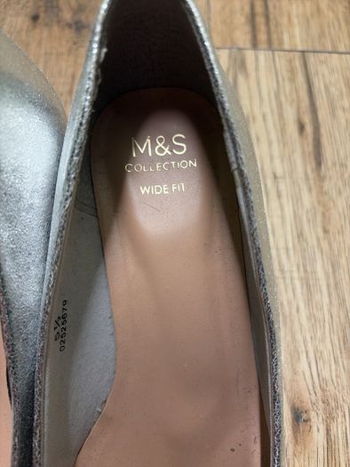 low heels metallic gold