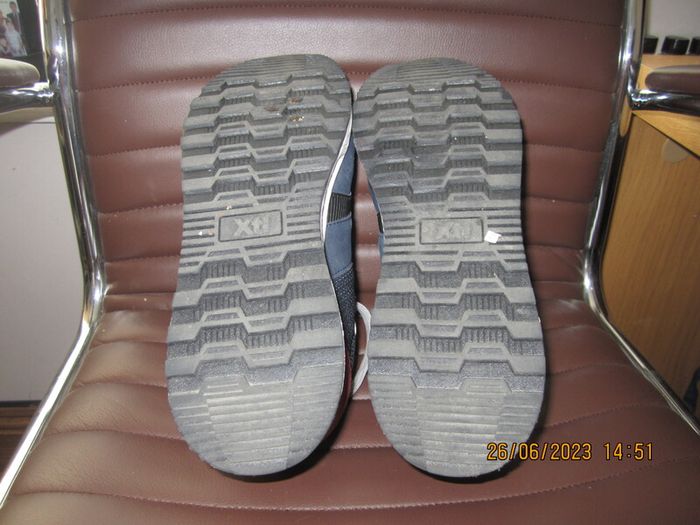 Runners size 44
