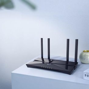 TP Link Next-Gen Wi-Fi 6 AX1500 Mbps Gigabit Dual Band Wireless Route, Dual-Core CPU, Ideal for Gaming Xbox/PS4/Steam, Plug and Play (Archer AX10)