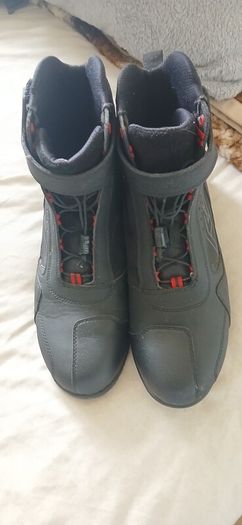 rst frontier boots