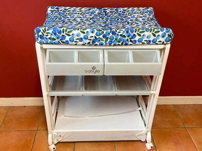 Babylo Baby Changing Table with Padded Mat & Storage