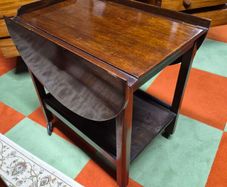 drinks trolley