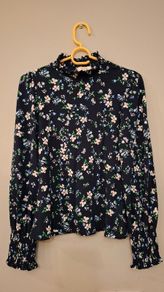 Oasis Floral Frill Top