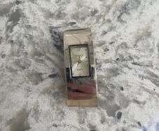 Gucci watch