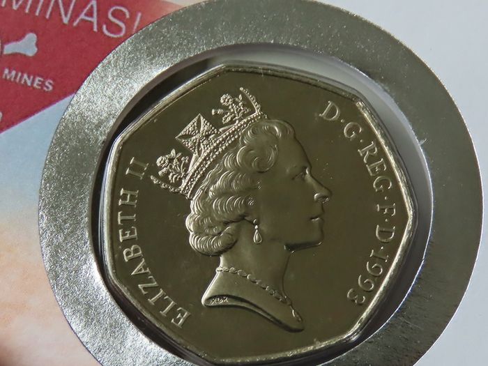 Lady Diana Angola Landmines BUNC Rare higher value year 1993 50p coin stamp cover