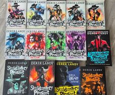 Skullduggery Pleasant Books