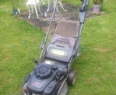 Weibang Contractor Lawnmower (Read ad)