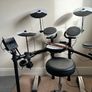 Roland Starter E-Drumkit in Mint Condition Image 3