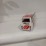model bus Image 4