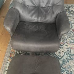 Recliner chair with Footstool
