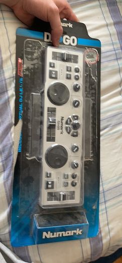 Numark DJ2GO Pocket DJ Controller New in Packaging with Virtual DJ LE