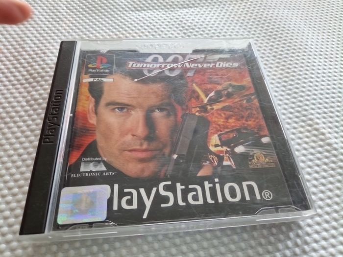 007 Tomorrow never Dies PlayStation1 Ps1 PlayStation2 Ps2 Games Original