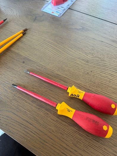 VDE Screwdrivers Flat Head