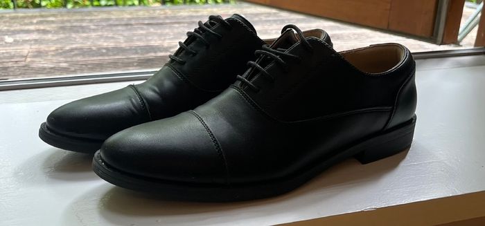 Full Black Tuxedo Suit Shirt and Shoes