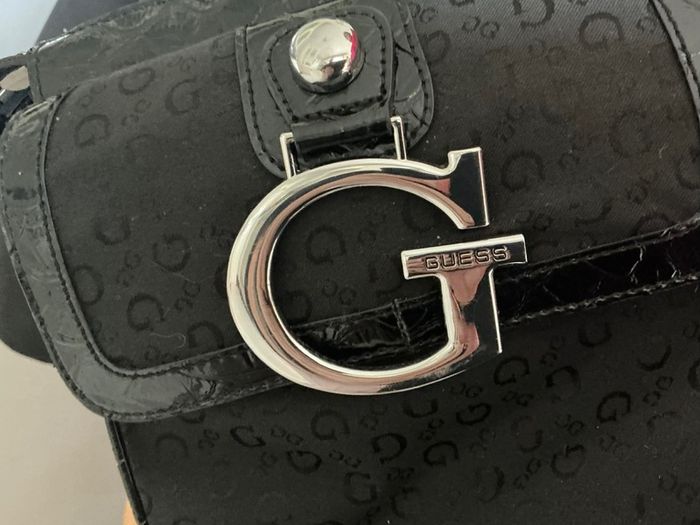guess crossbody bag
