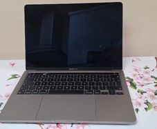 Macbook Pro M1 (Read Description)