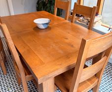 Solid Wood Extendable Table