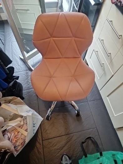swivel chair
