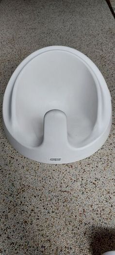 Mamas & Papas Baby Snug Seat - floor seat