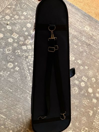 Primavera 3/4 violin bow and case
