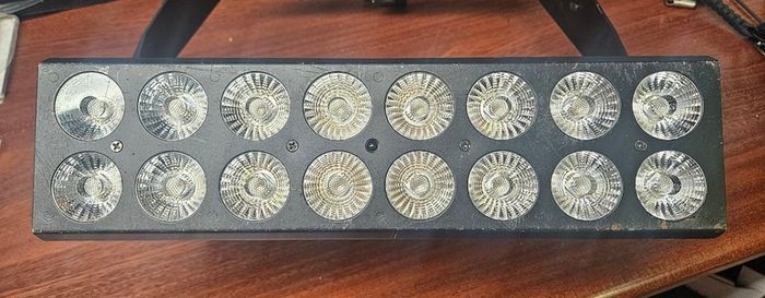 xBrick stage light