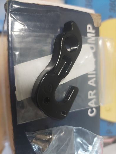 Bicycle parts  / rear hanger